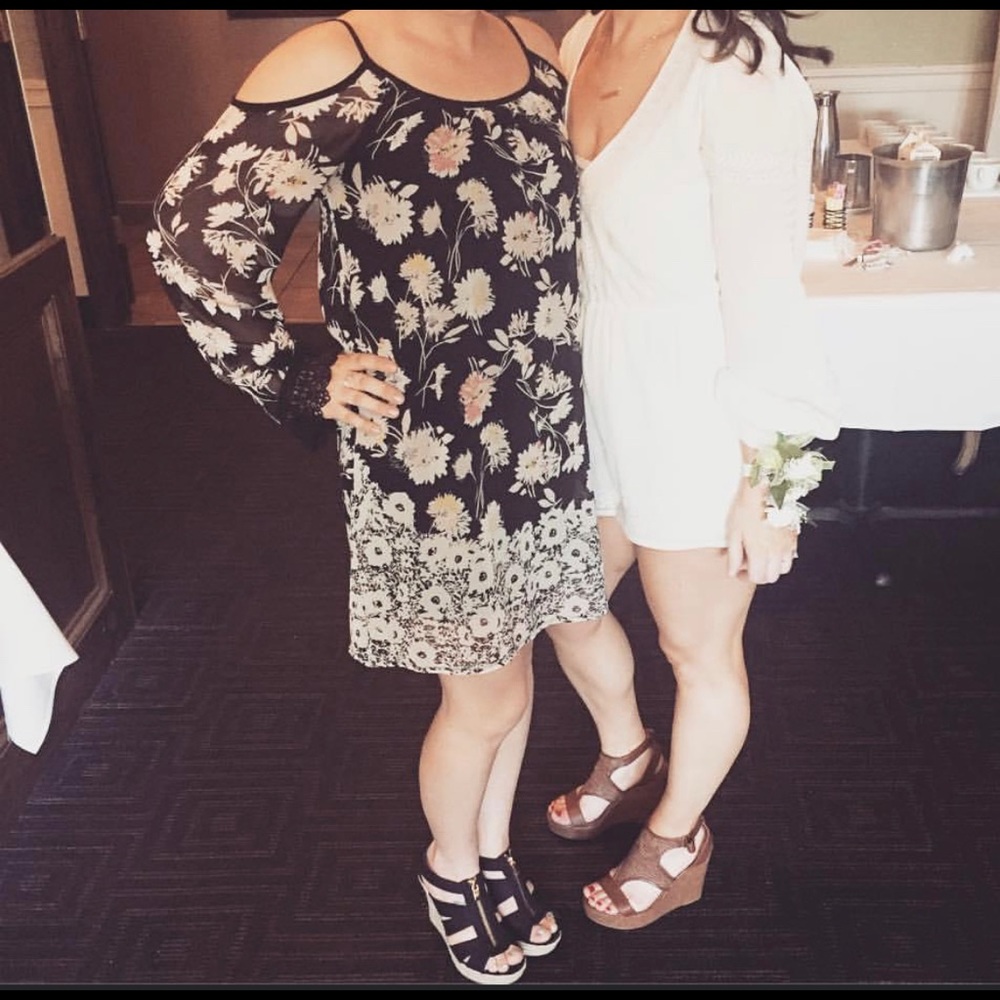 Dress - Picture 2 of 3